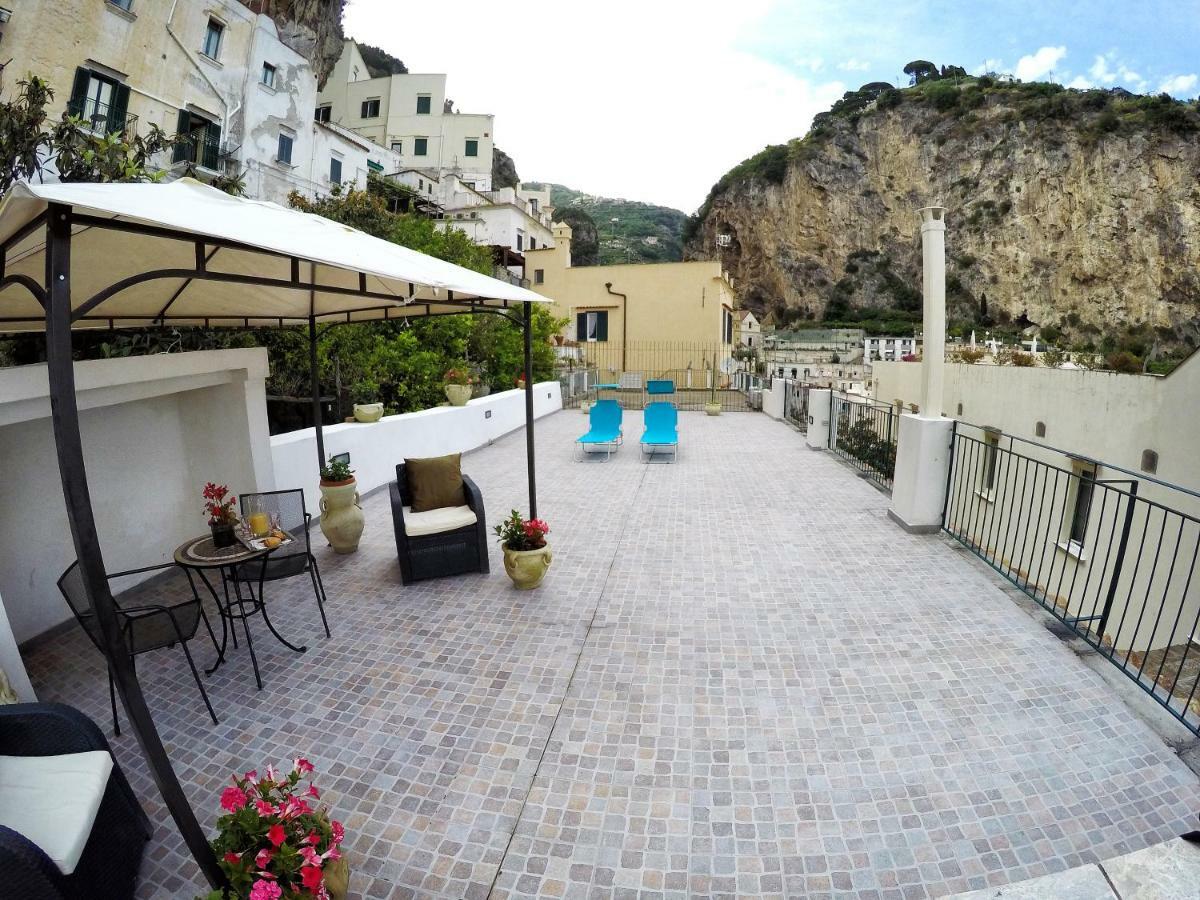 Nonna Enza Apartment Atrani Bagian luar foto